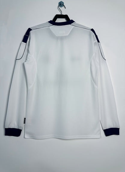 00/01 away retro football shirt