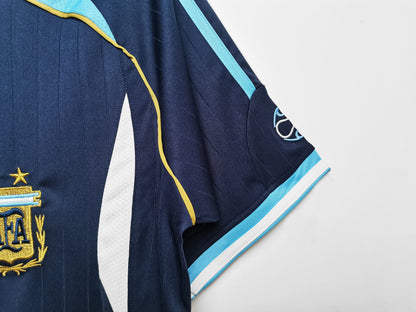 2006 away retro football shirt