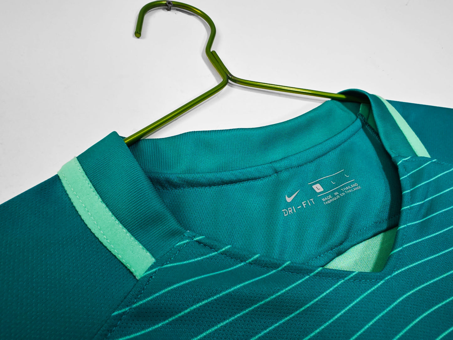16/17 third retro football shirt