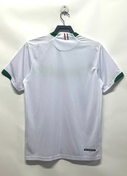 2006 away retro football shirt
