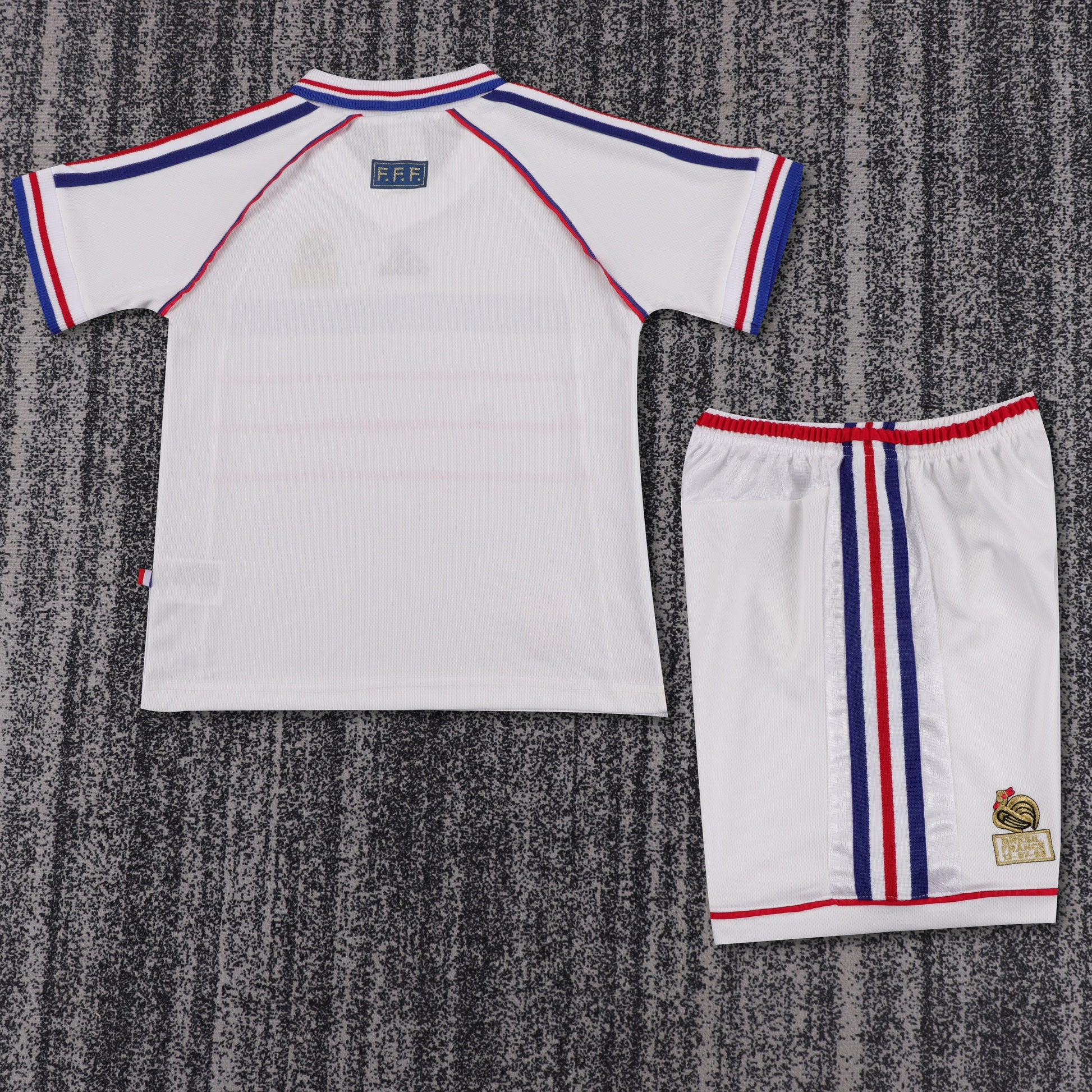1998 children's away football jersey