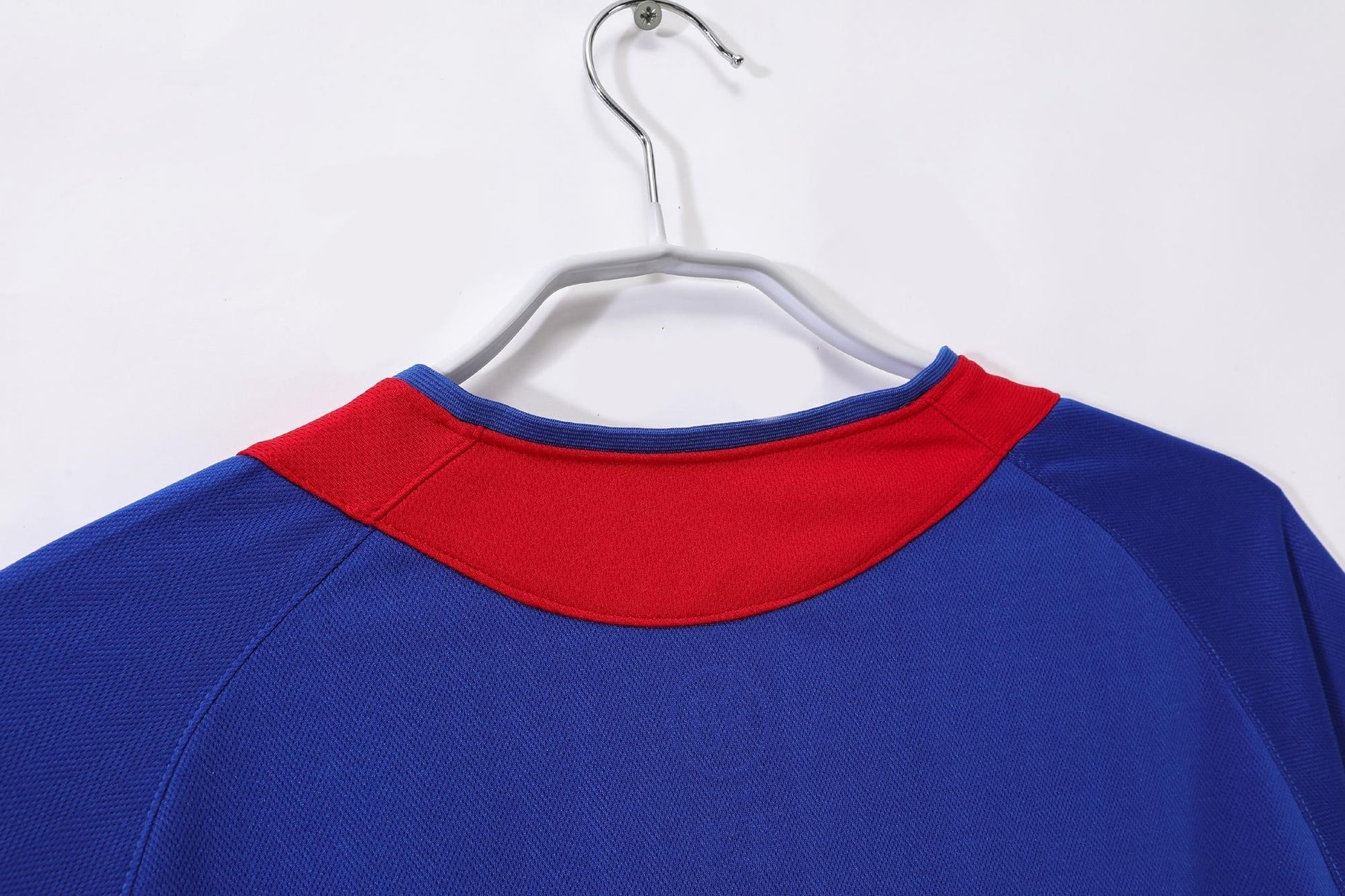 05/06 away retro football shirt