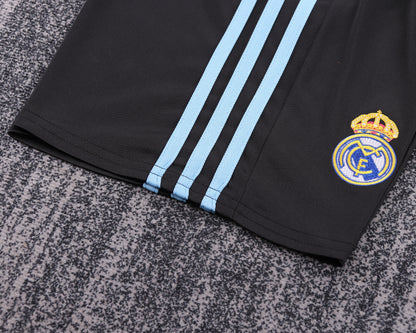 09/10 children's away football jersey