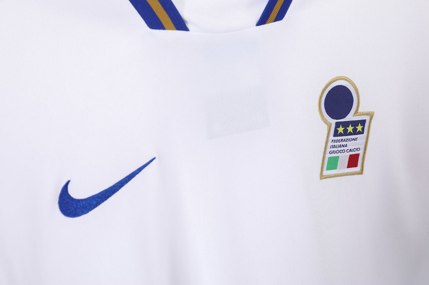 1996 away retro football shirt