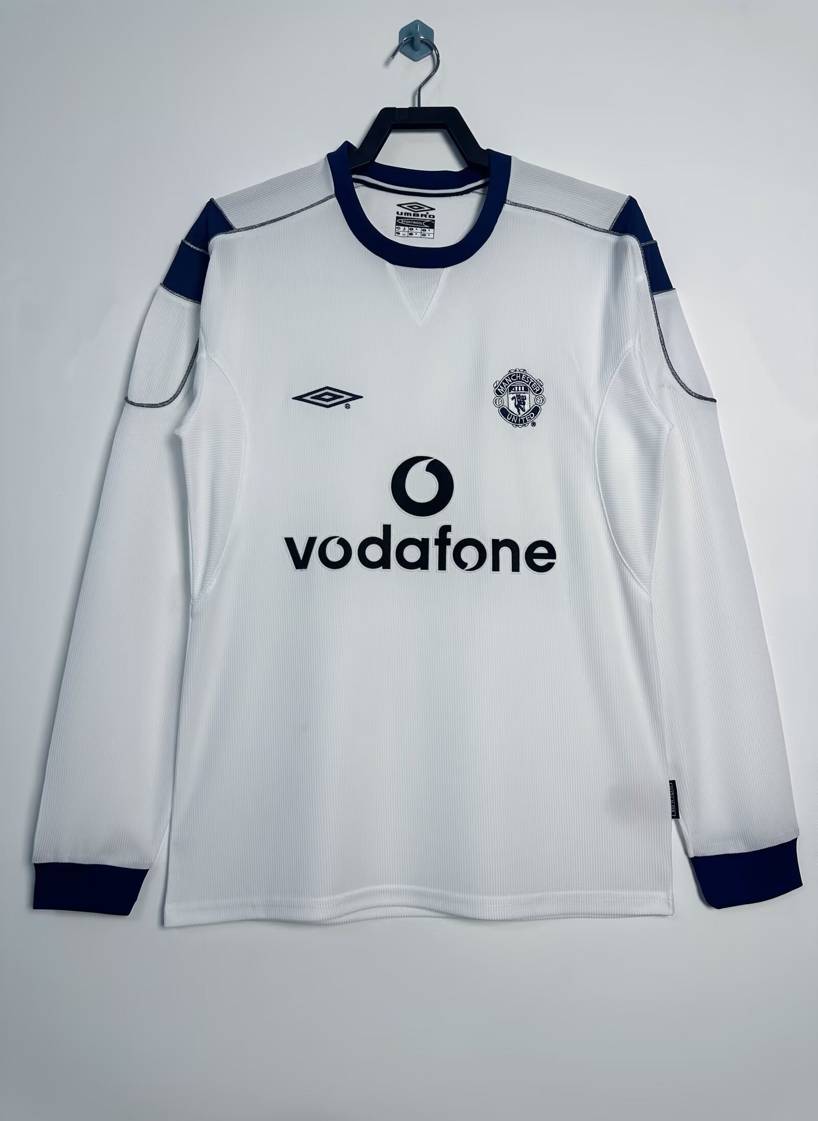 00/01 away retro football shirt