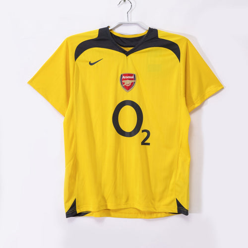 05/06 away retro football shirt