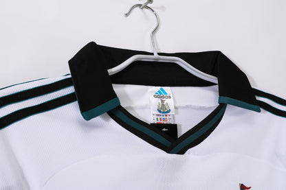 99/00 away retro football shirt