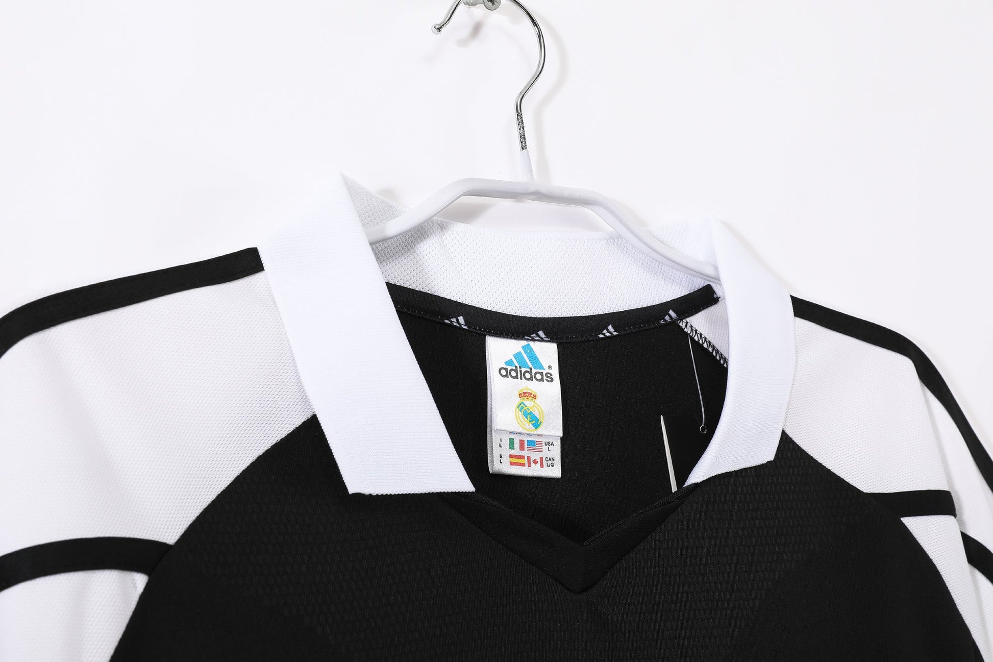 01/02 away retro football shirt