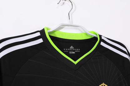 10/11 away retro football shirt