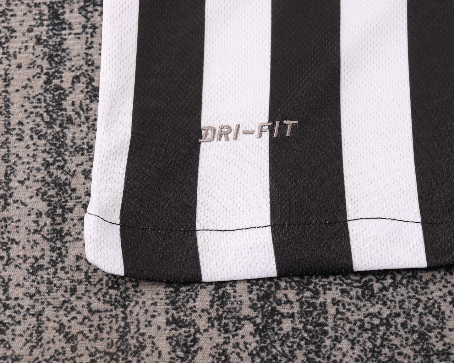 2012 children's away football jersey