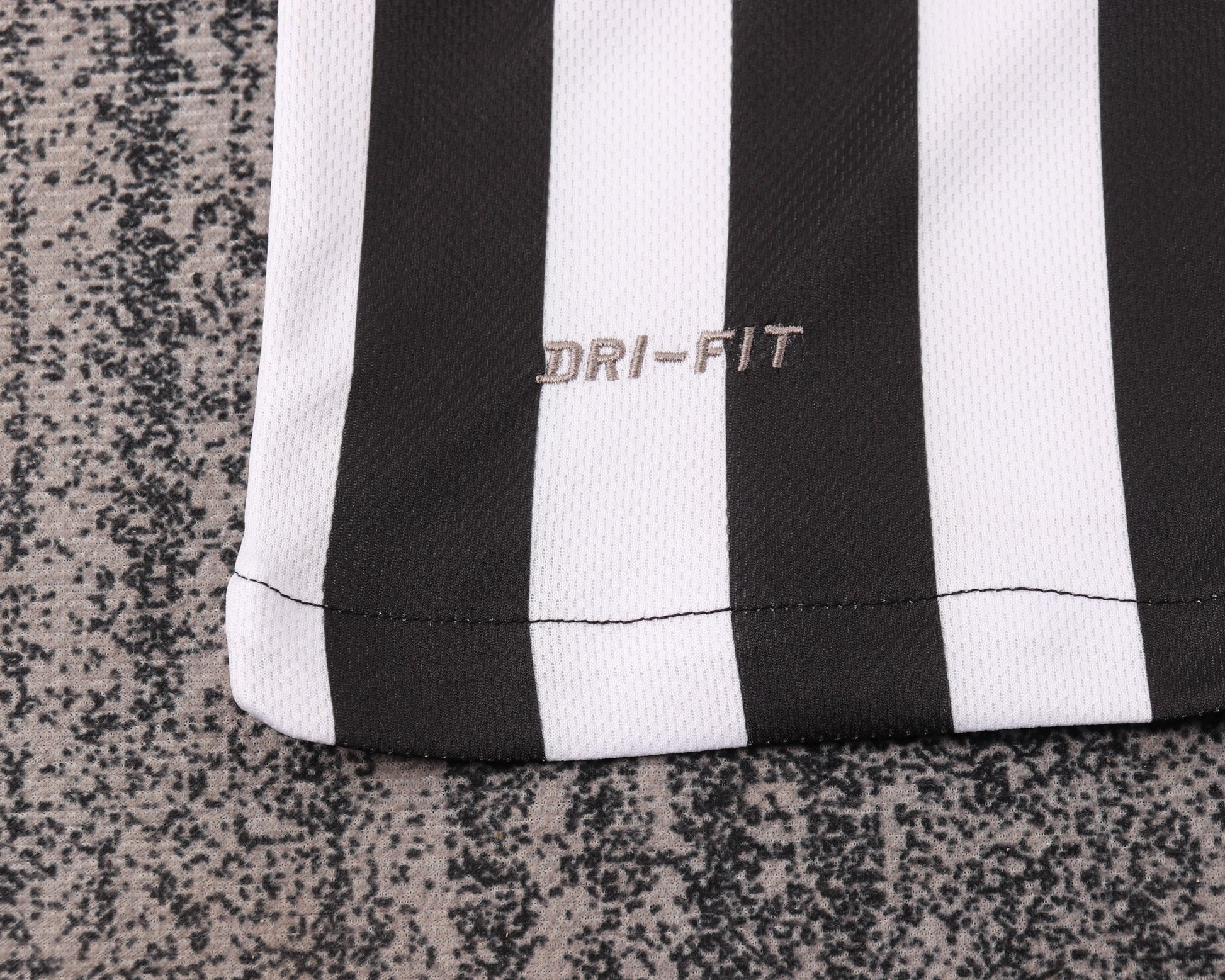 2012 children's away football jersey