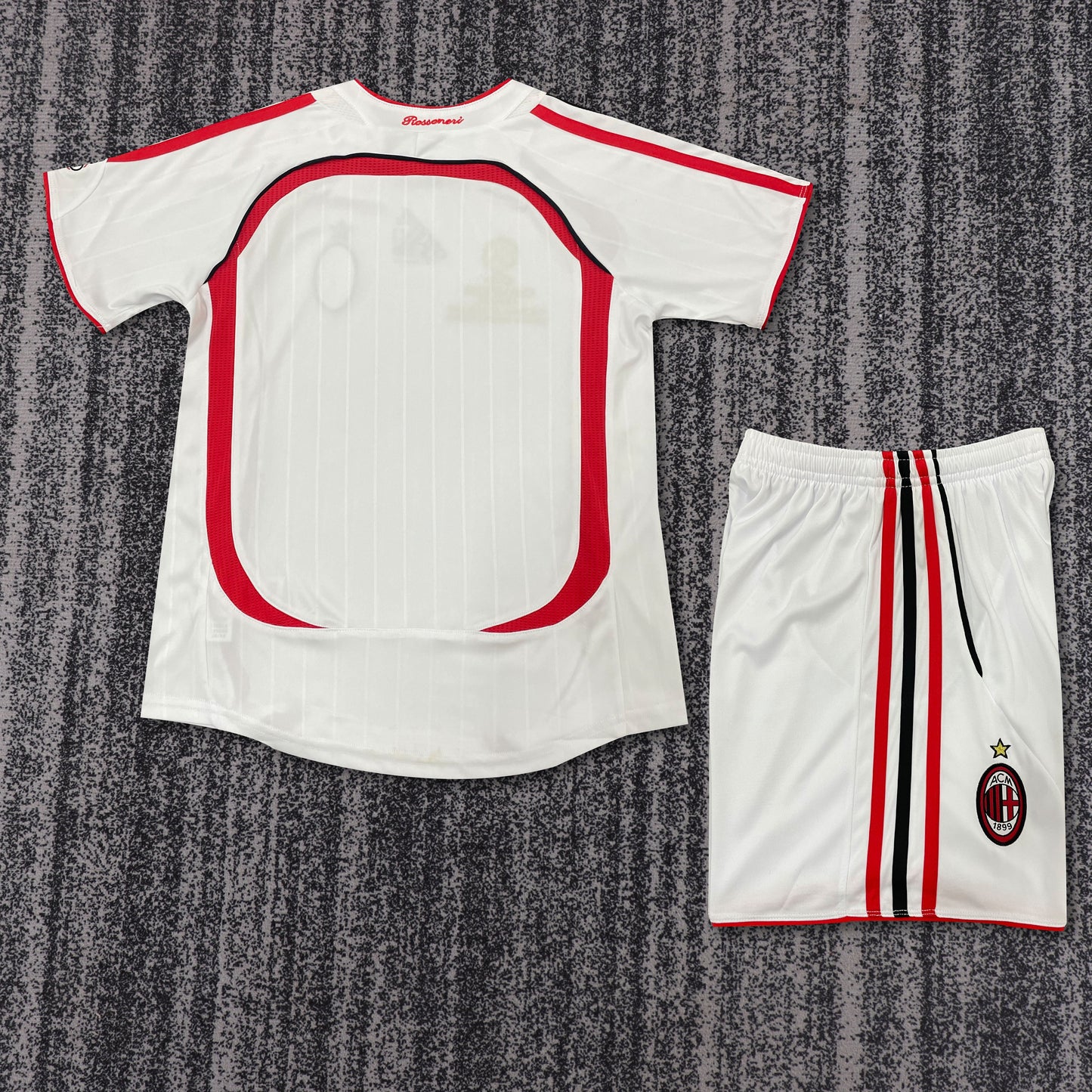 06/07 children's away football jersey
