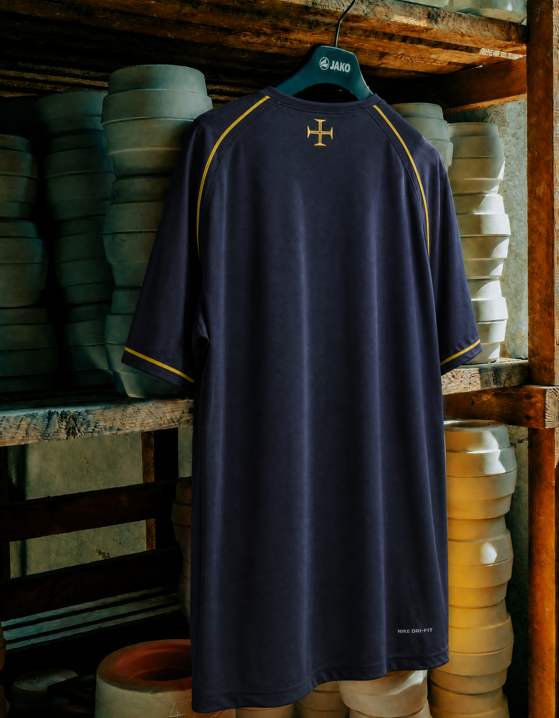 2006 Third Retro Shirt - additional product view