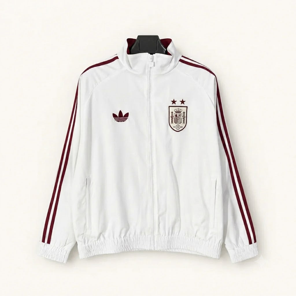 Stay on and off the pitch with the 2026 Windbreaker Jacket - White