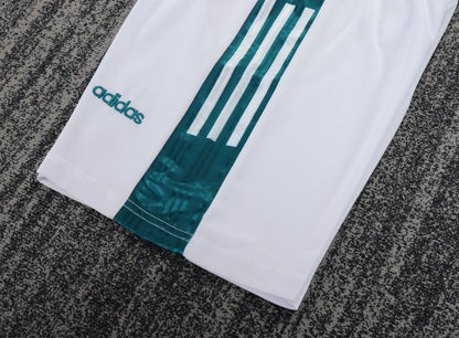 1996 children's away football jersey