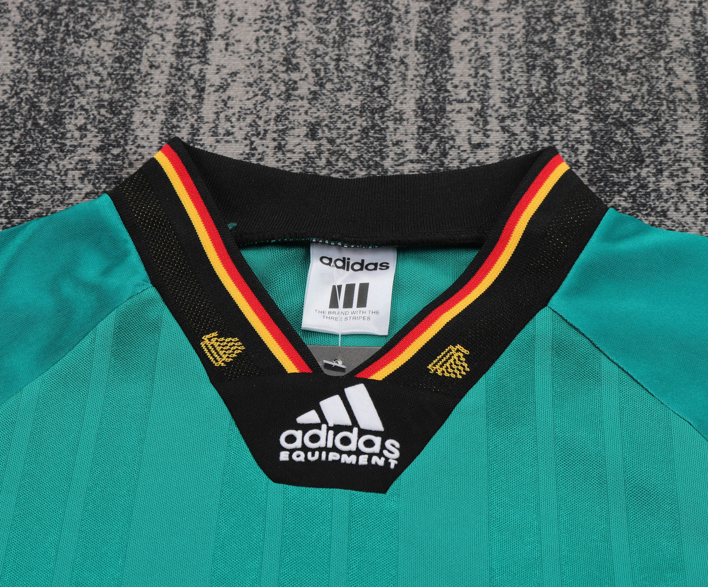 1992 children's away football jersey
