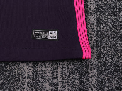 16/17 children's away football jersey