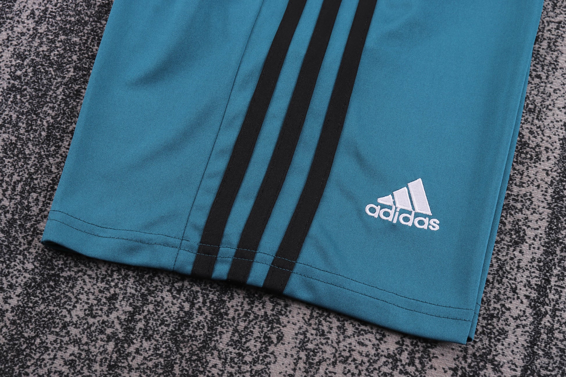 17/18 children's third football jersey