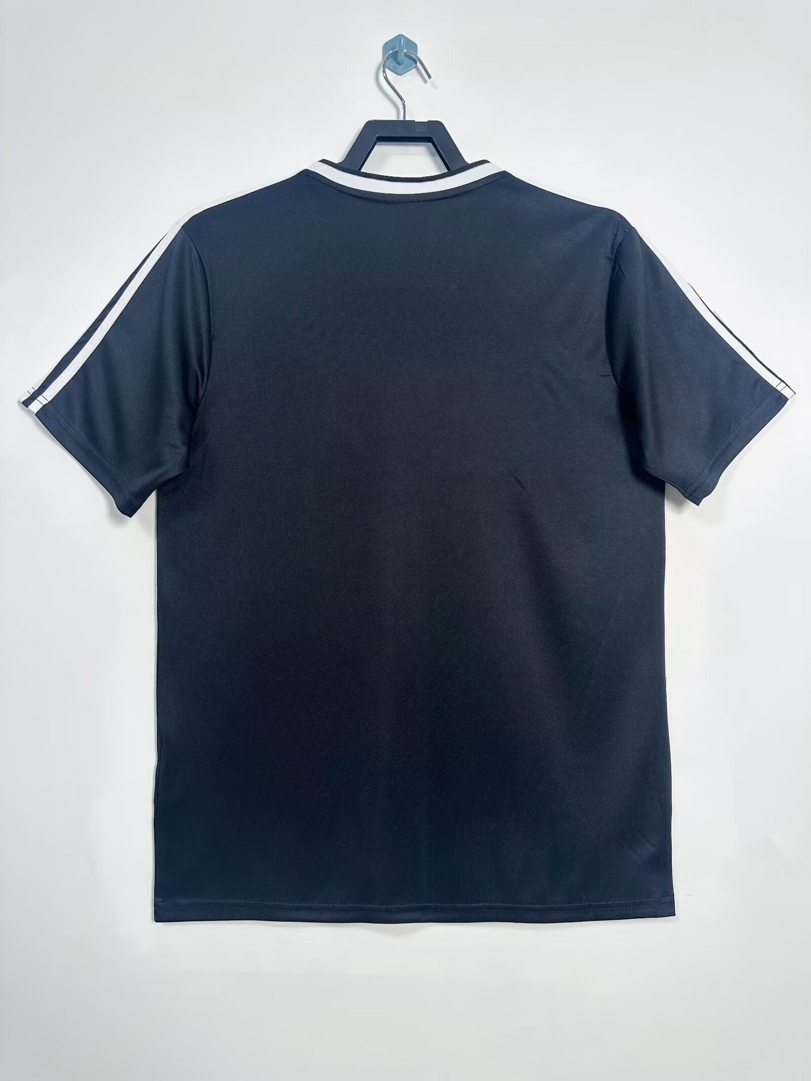 1991 away retro football shirt
