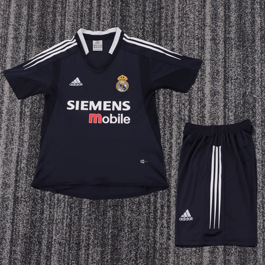 04/05 children's away football jersey