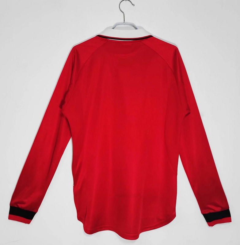 99/00 home retro football shirt