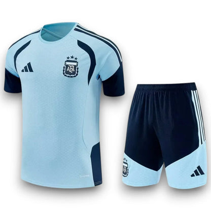 26/27 training wear