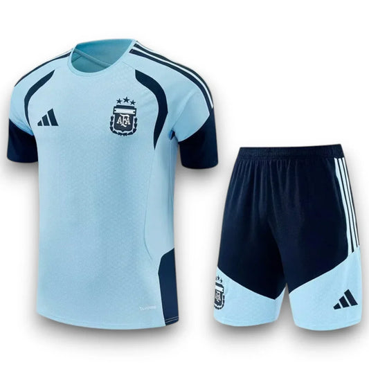 26/27 training wear