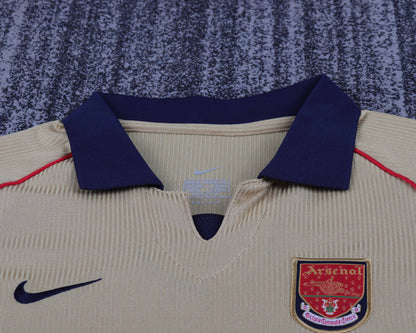 01/02 children's away football jersey