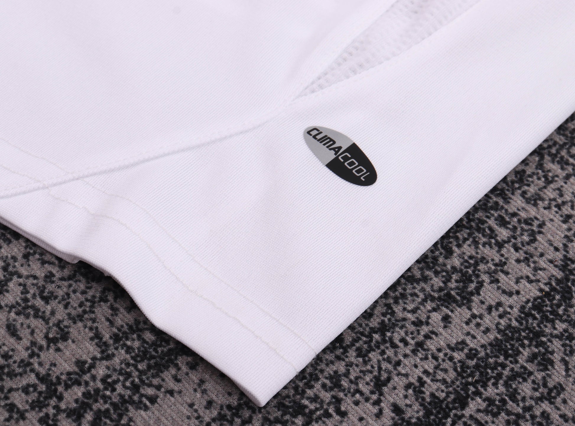 06/07 children's third football jersey