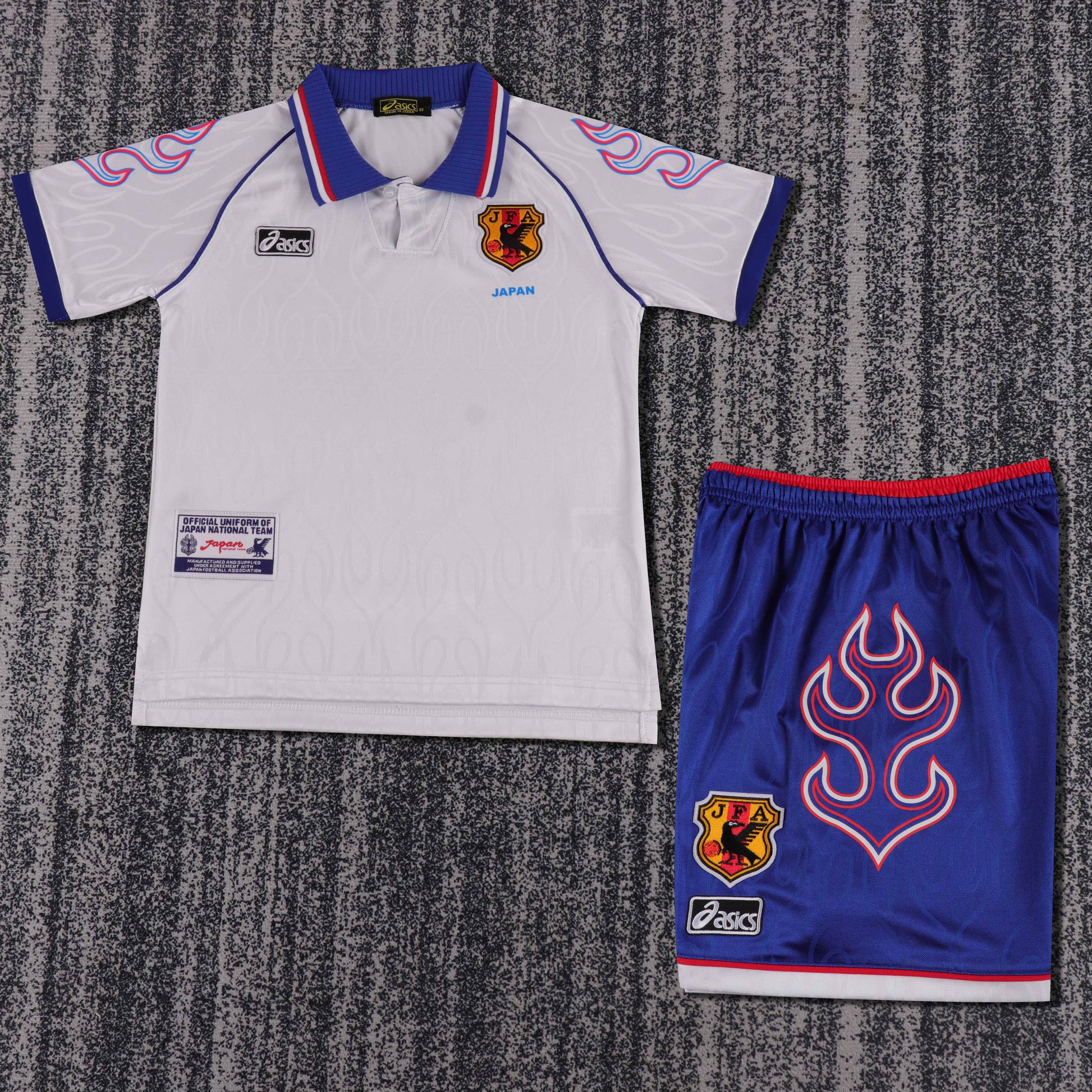 1998 children's away football jersey