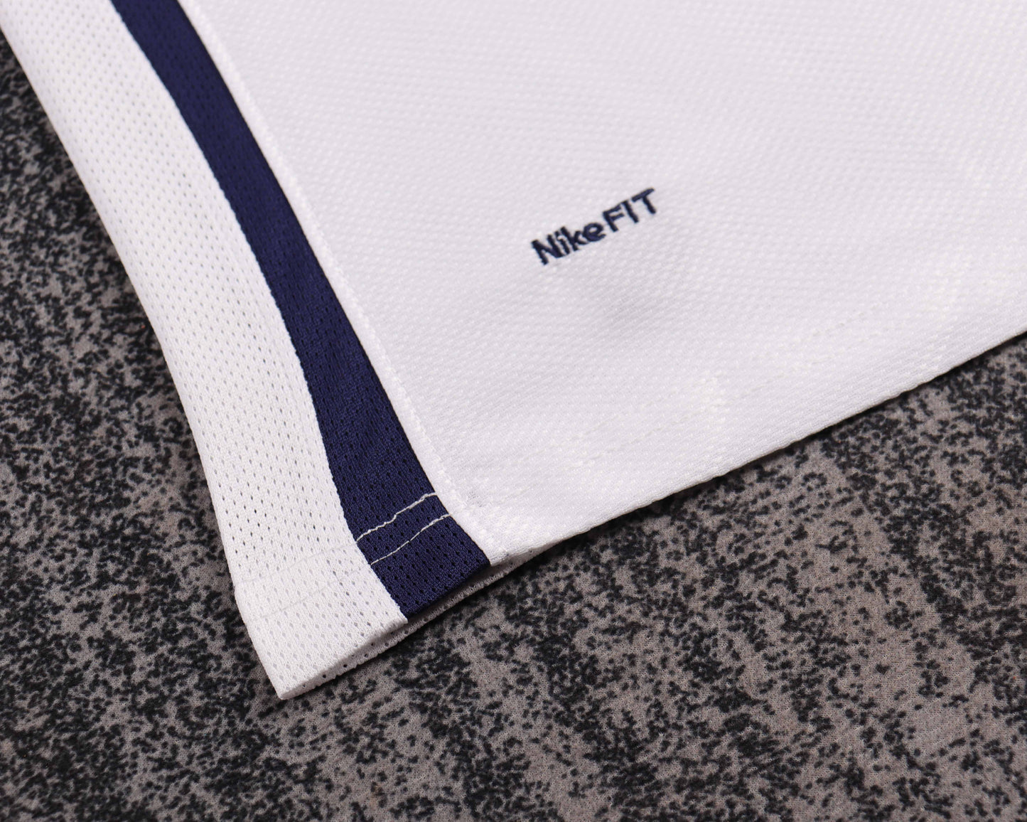 08/09 children's away football jersey