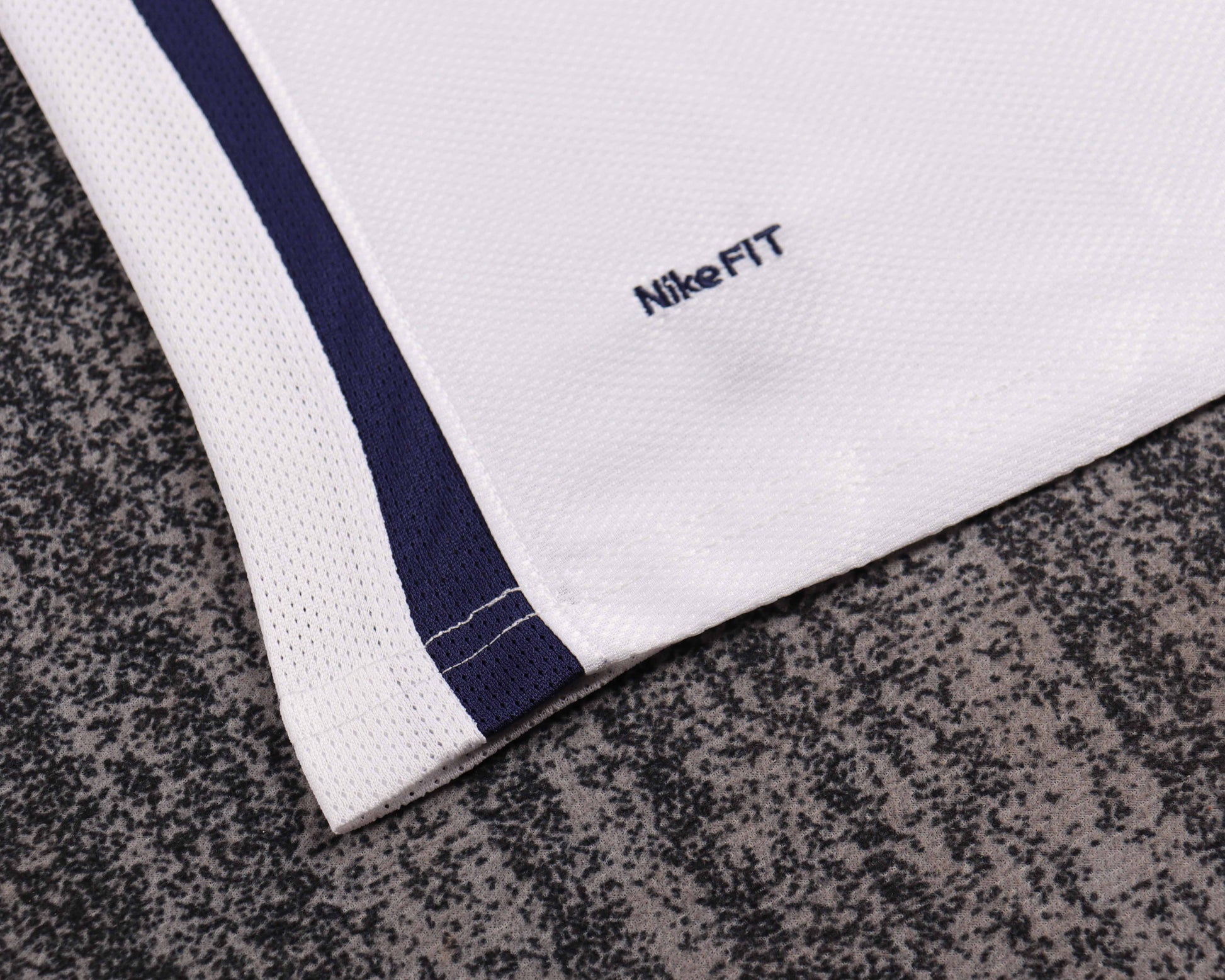 08/09 children's away football jersey