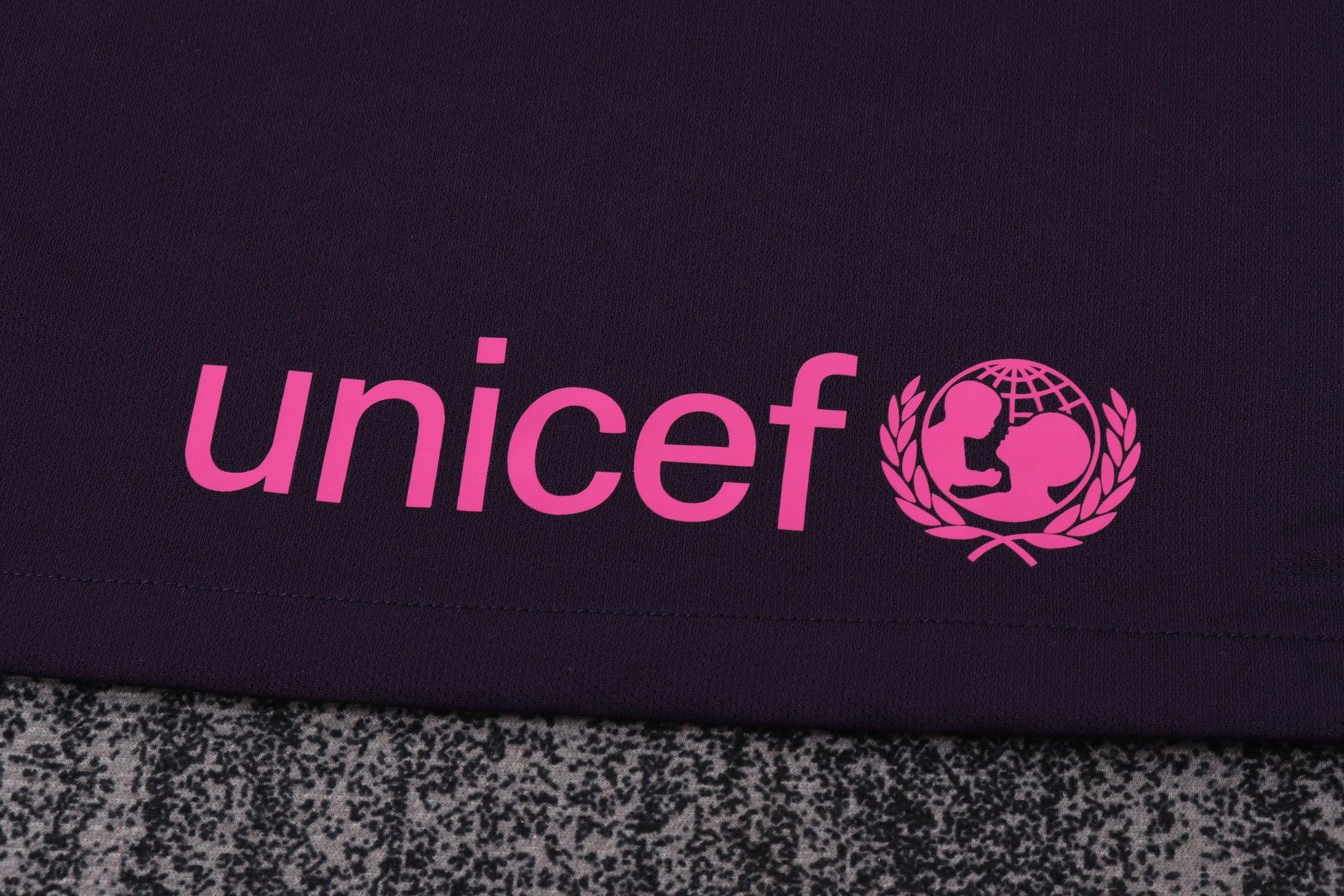 16/17 children's away football jersey