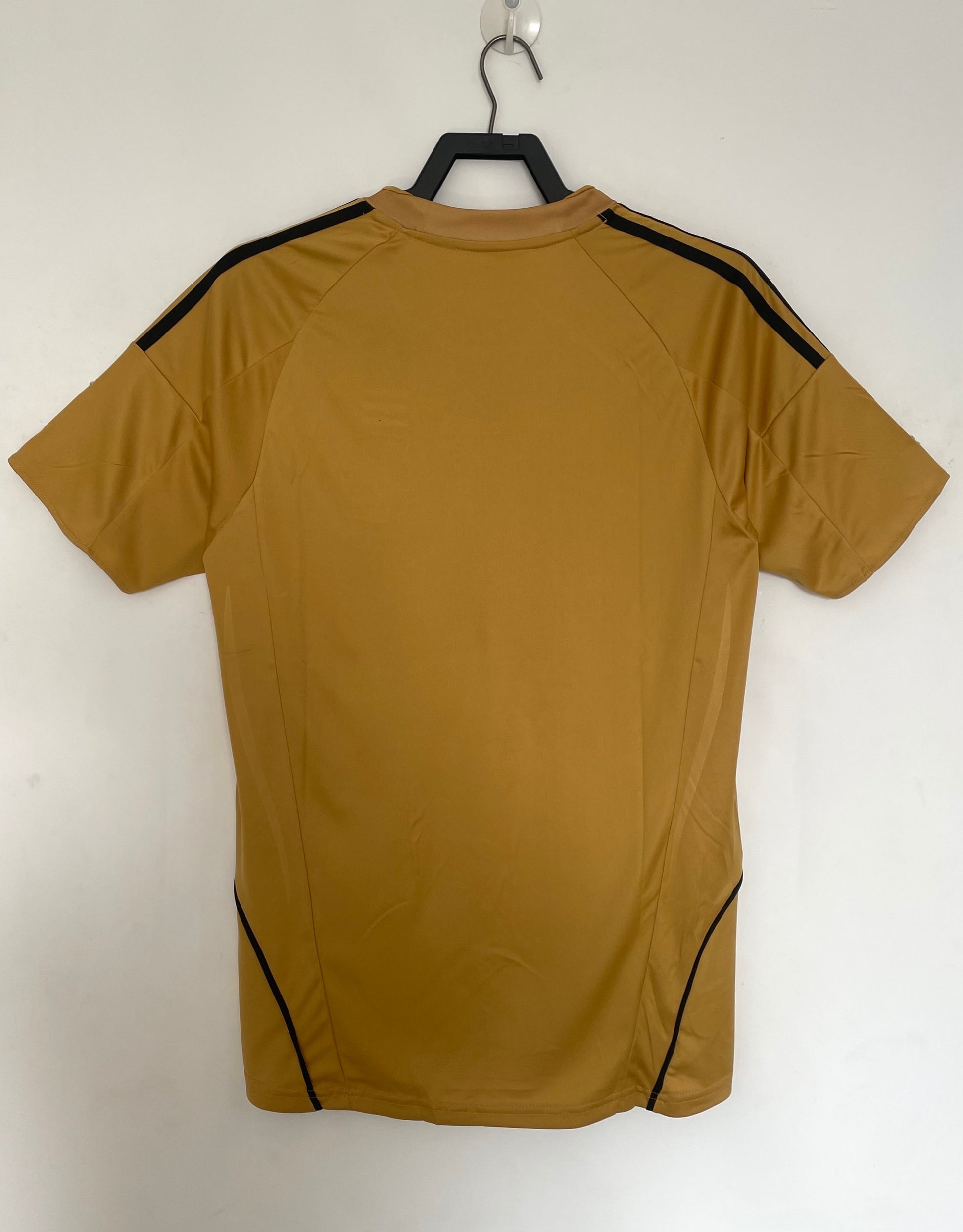2008 away retro football shirt