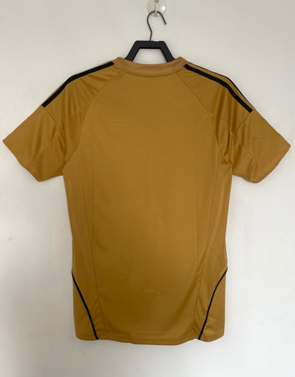 2008 away retro football shirt