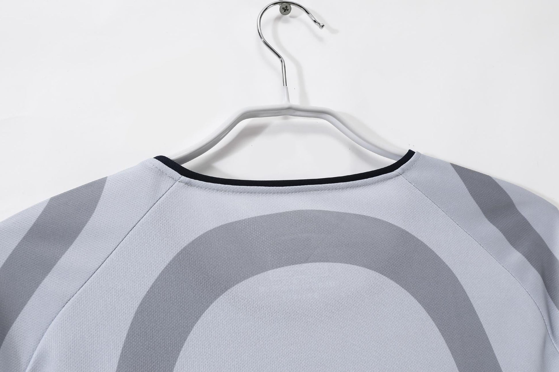 01/02 away retro football shirt