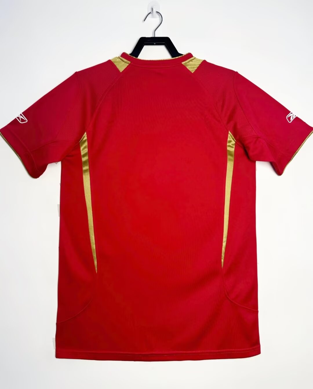 2005/06 home retro football shirt