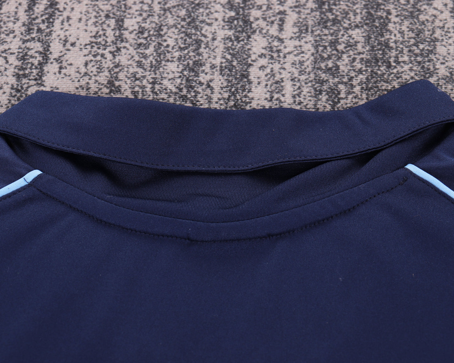 05/06 children's away football jersey