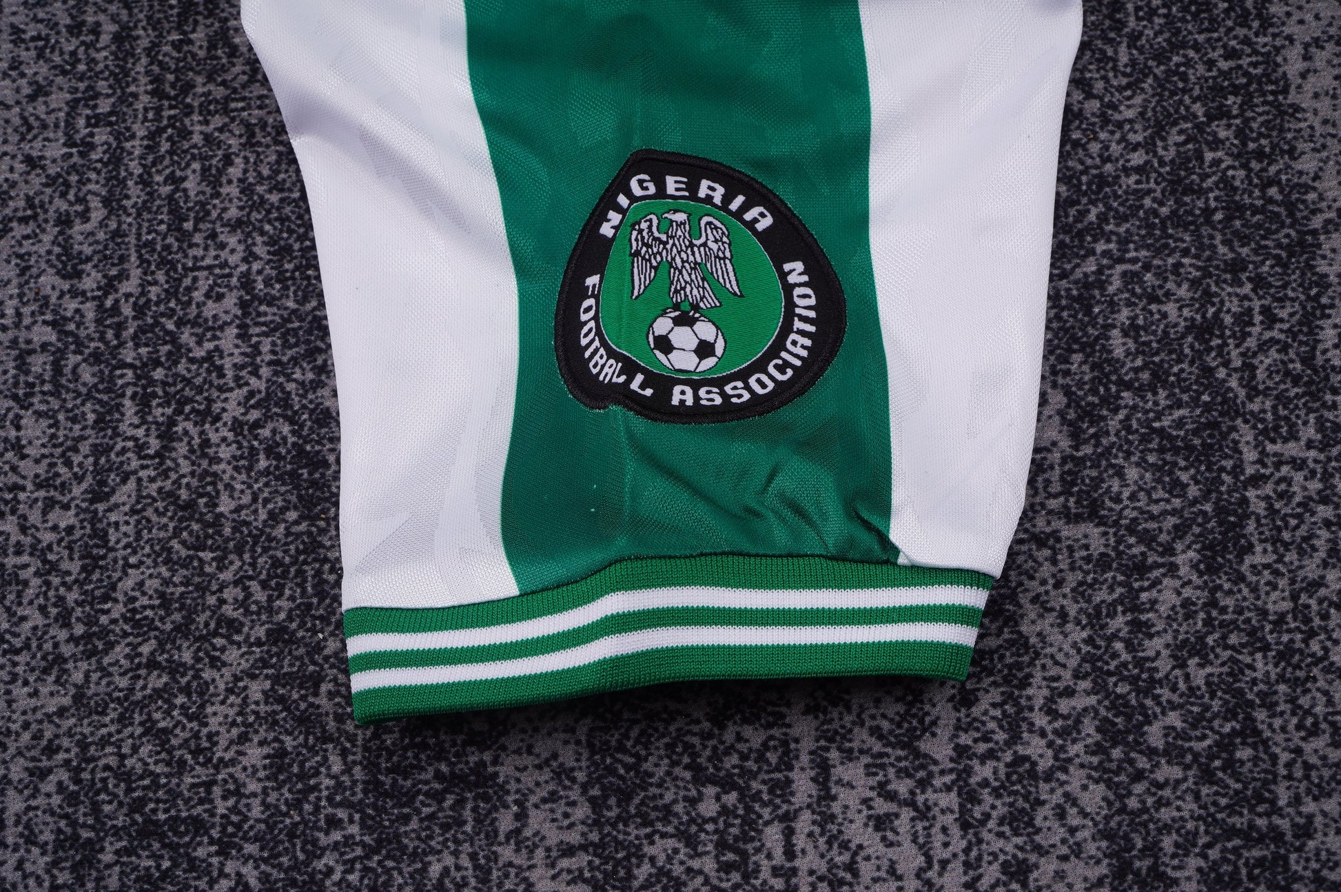 1996 children's away football jersey