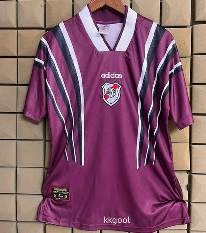 Retro 1996/97 Third Shirt - front product view