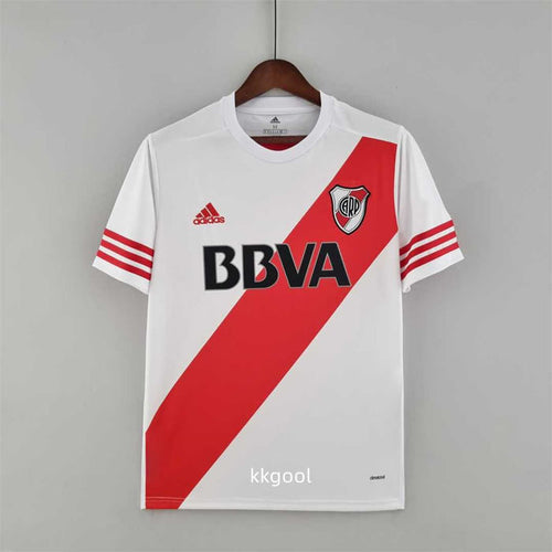 Retro 2015/16 Home Shirt - front product view