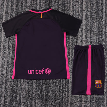 16/17 children's away football jersey