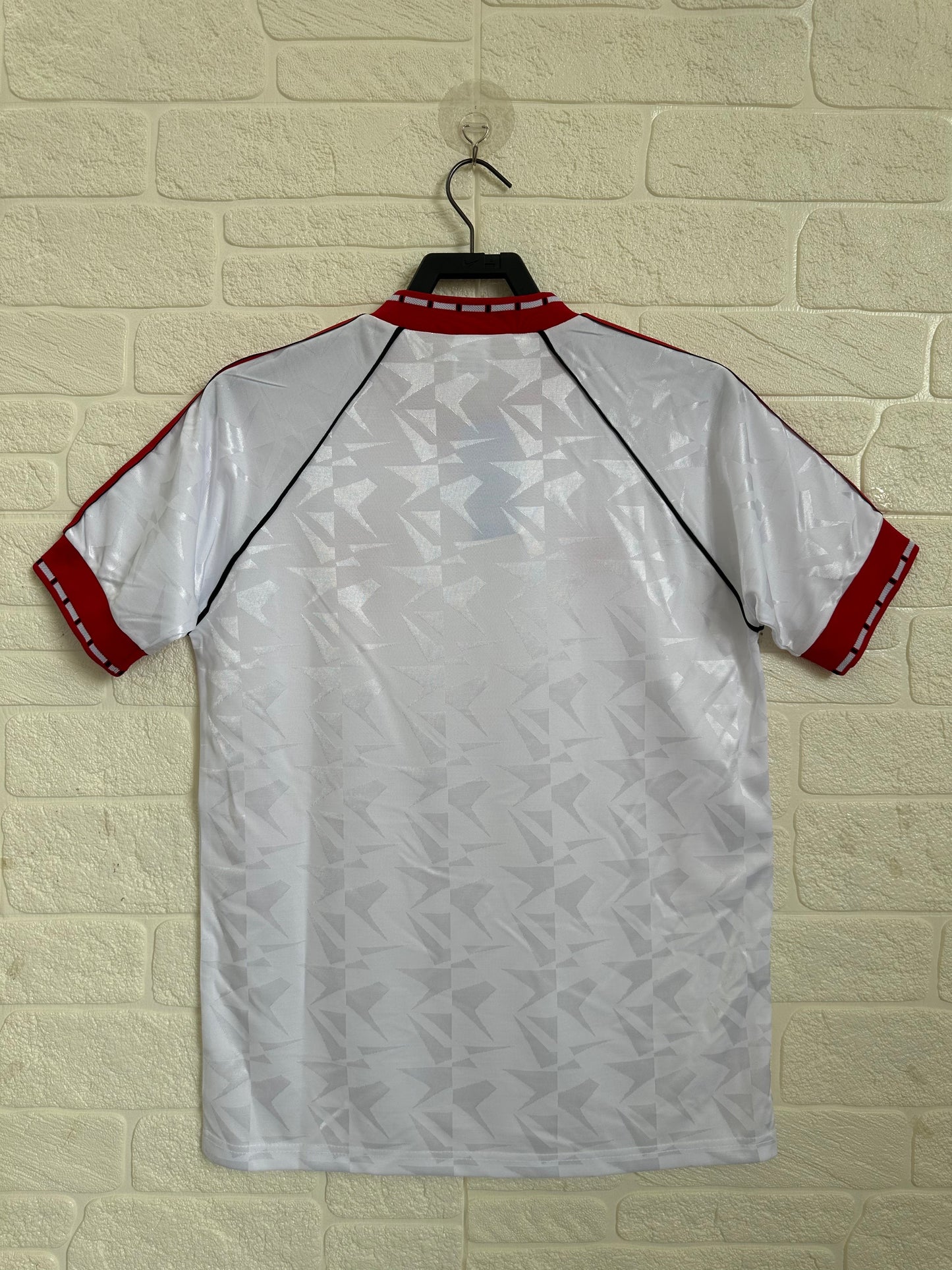 90/91 retro football shirt