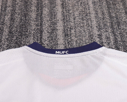 08/09 children's away football jersey