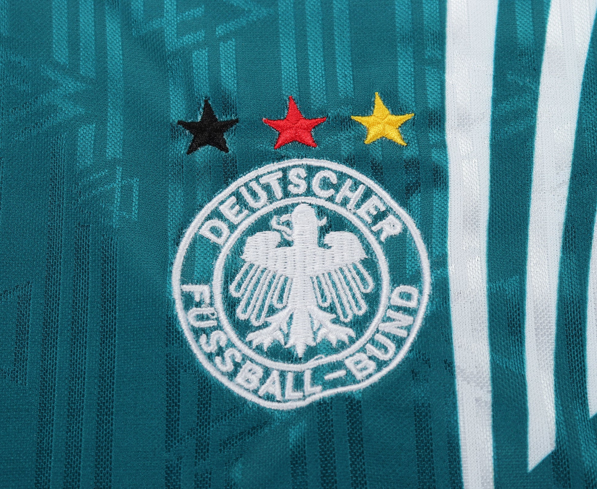 1996 children's away football jersey