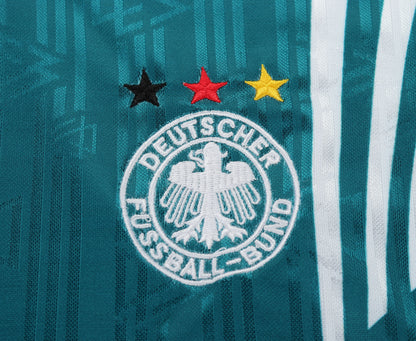 1996 children's away football jersey