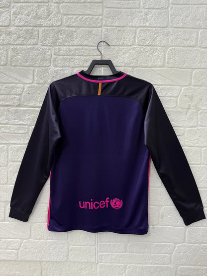 16/17 away retro football shirt