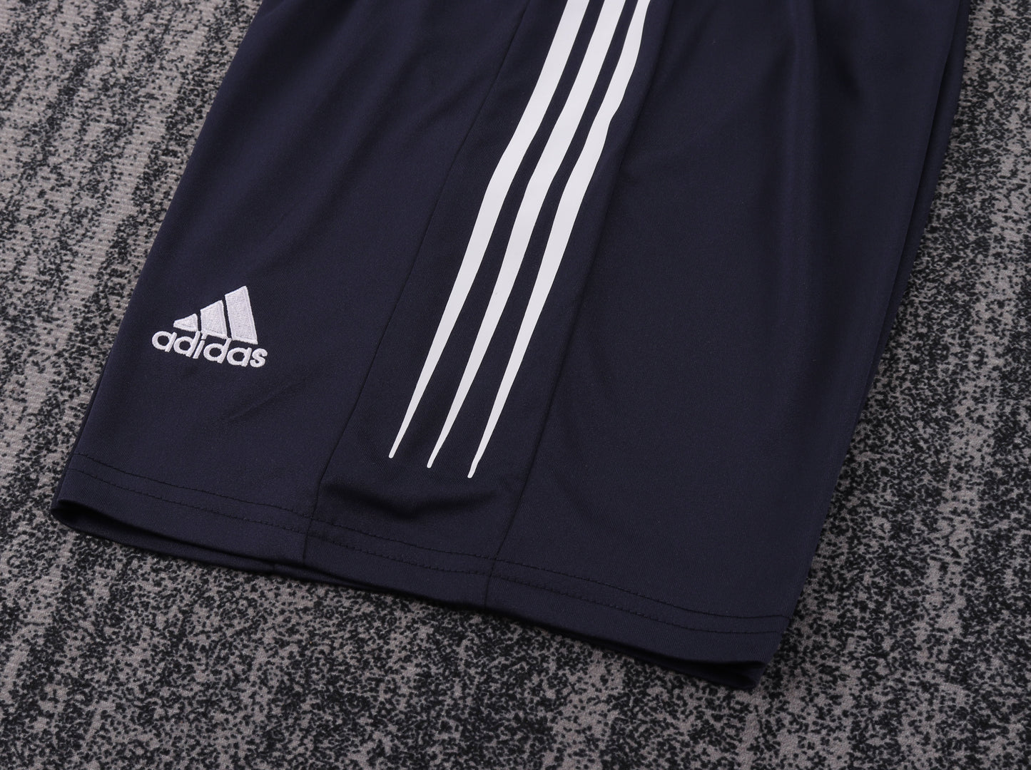 04/05 children's away football jersey
