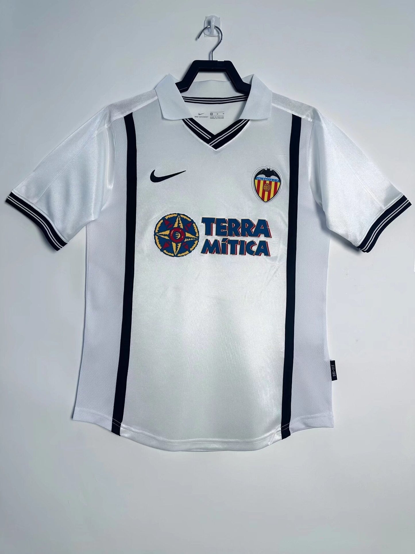 00/01 home retro football shirt