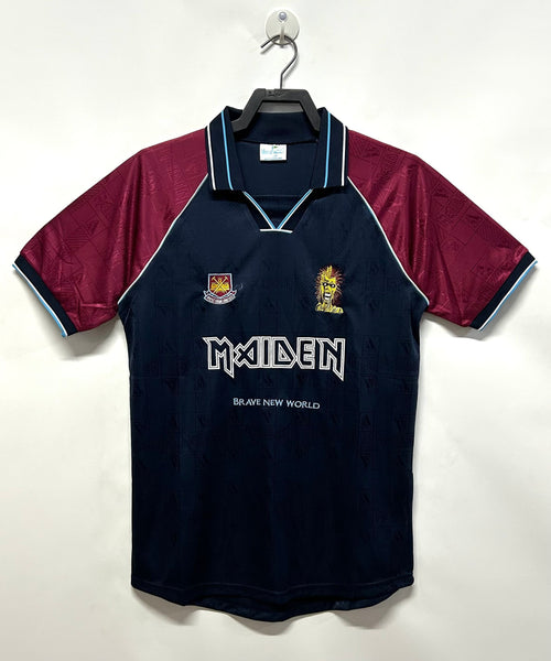 1999 retro football shirt